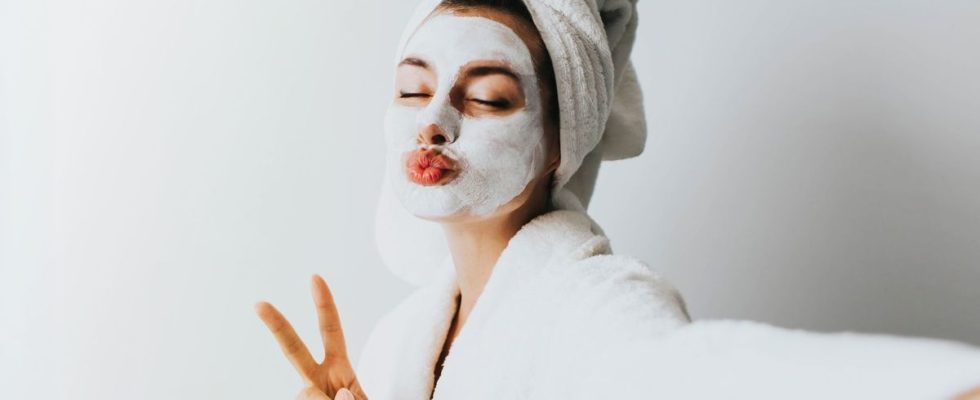 Here is THE best face mask for dry skin according