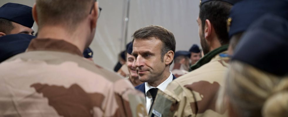 In Jordan Macron discusses Gaza and Ukraine and moves away