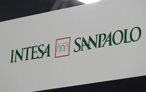 Intesa Sanpaolo short week requested by 70 of those eligible