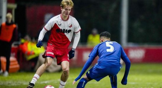 Jong FC Utrecht has been unbeaten against Zoudenbalch eleven times