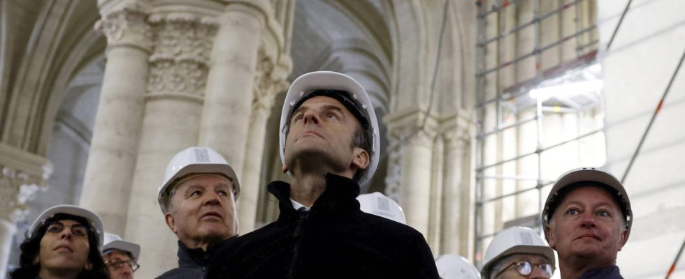 Notre Dame de Paris Emmanuel Macron launches the countdown one year