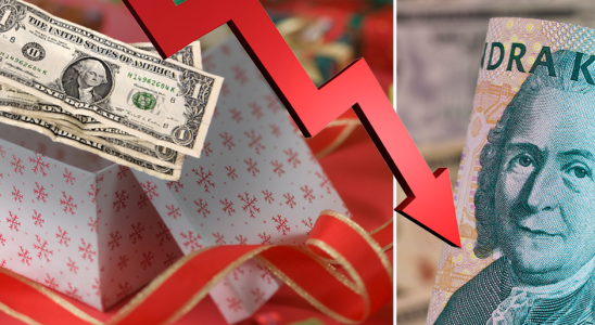 The dollar plummets for Christmas worth less than ten