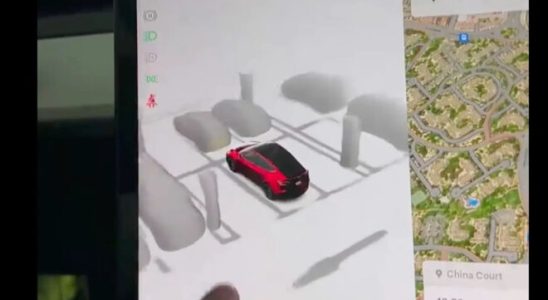Three dimensional parking assistant comes to Tesla vehicles Video