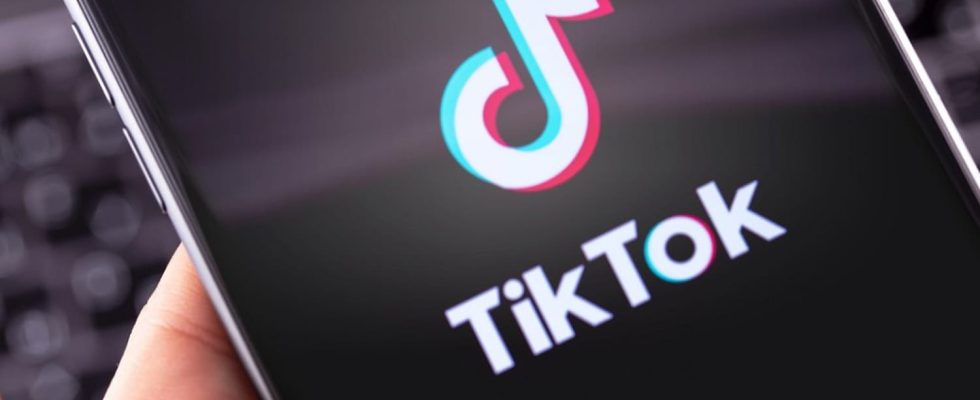 TikTok is currently making iPhone users concerned about the privacy