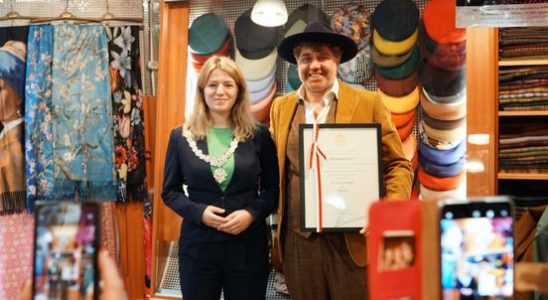 Utrecht hat shop celebrates its 100th anniversary and is now