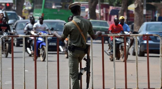 four French officials arrested in Ouagadougou