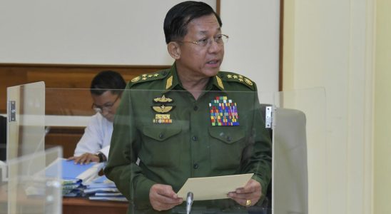 junta leader calls for political settlement