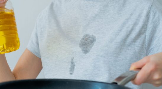 A mother shares her tip for removing grease stains from