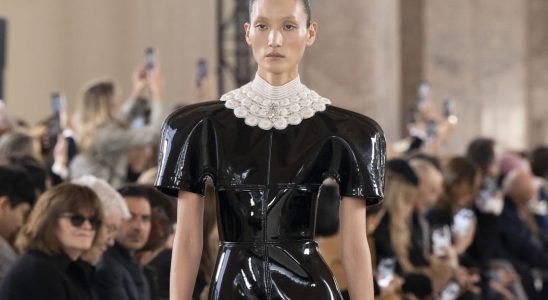 A trip into space with Schiaparelli for the spring summer 2024