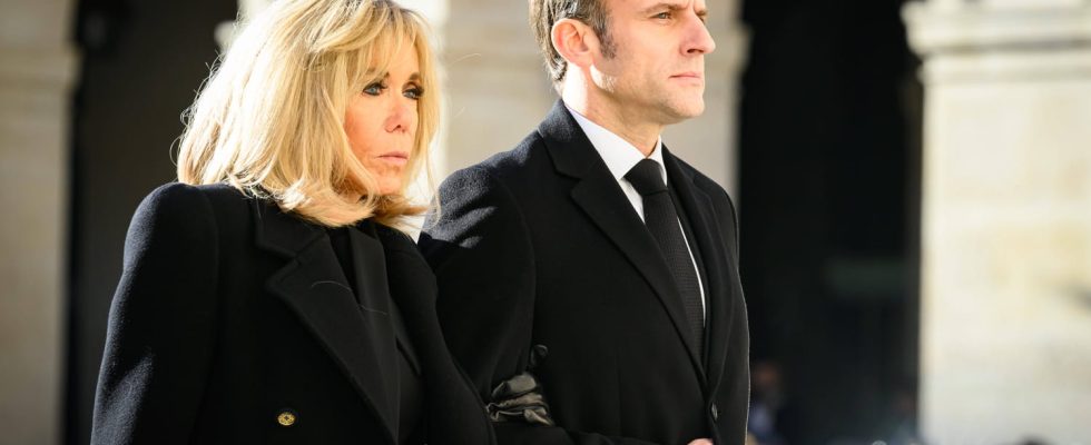 Brigitte Macron denies any influence on the head of state