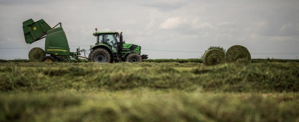 British farmers rage against variable geometry standards