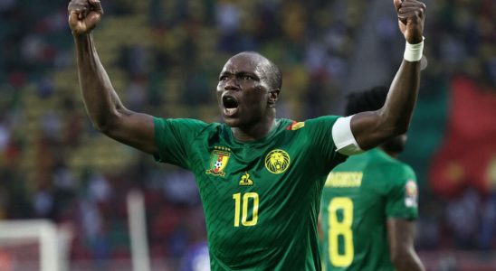 Cameroonian Vincent Aboubakar is injured in training