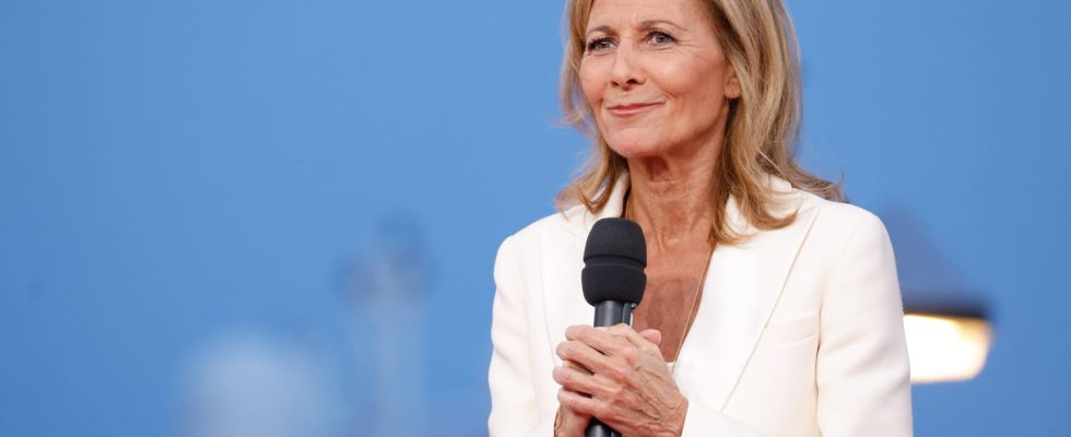 Claire Chazal Minister of Culture Why is it on the