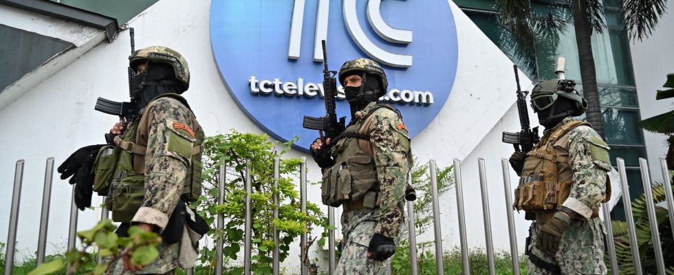 Drug trafficking mutinies hostage taking on TV… Ecuador on the edge