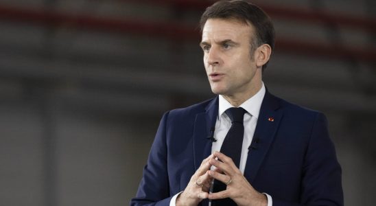 Emmanuel Macron out of step with the French Illuminating figures