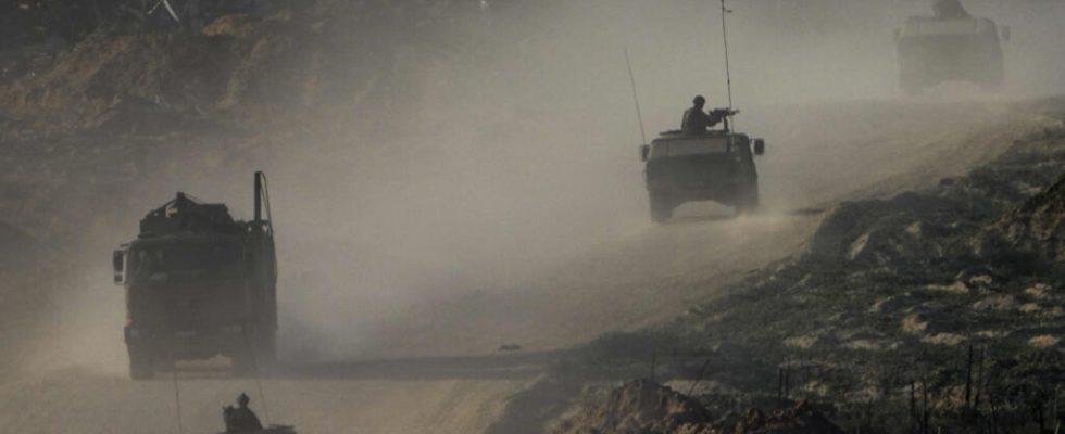 En direct Israel unveils post war plan for Gaza ahead of
