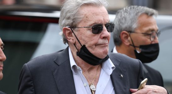 Health of Alain Delon the actor placed under judicial protection