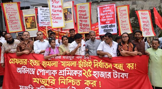 In Bangladesh textile industry workers suffer from starvation wages