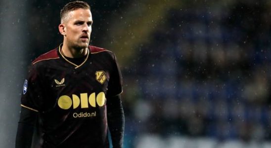Mats Seuntjens has left FC Utrecht with immediate effect