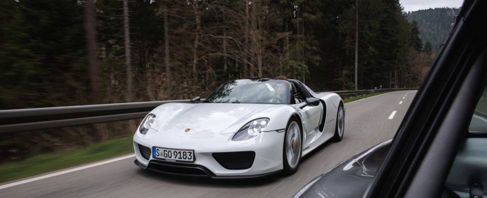 Porsche 918 tested The worlds best plug in hybrid