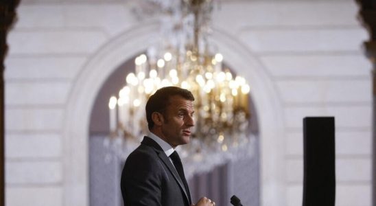 Press conference by Emmanuel Macron A media survival operation