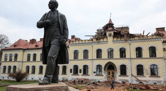 Russian strikes destroy memorial sites of Ukrainian nationalism in Lviv