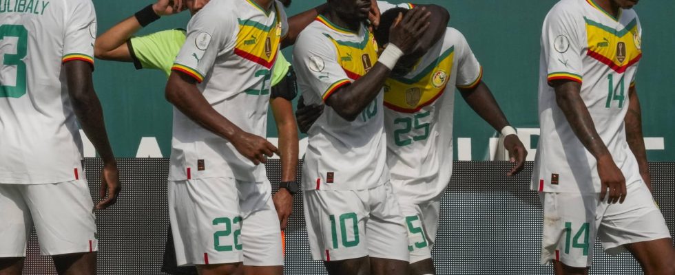 Senegal Gambia the Lions are already sending a strong