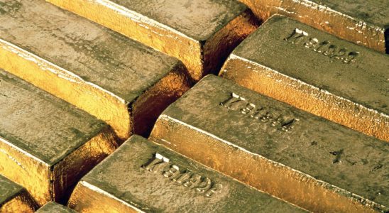 The biggest gold reserve in France is in the middle