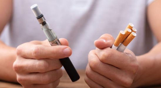 The electronic cigarette considered more effective than substitutes for quitting