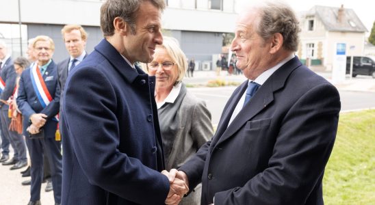 This close friend of Sarkozy pampered by Macron
