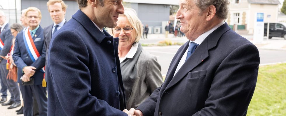 This close friend of Sarkozy pampered by Macron