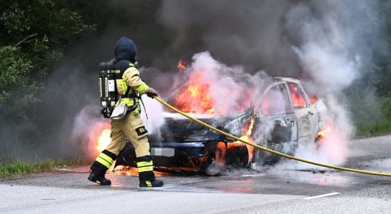 This is how you extinguish a burning electric car