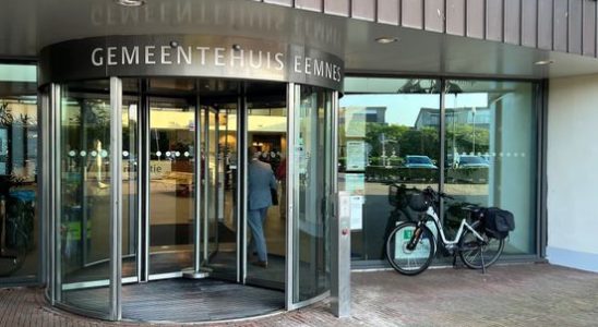 Utrecht municipalities expect passport peak and warn Make an appointment