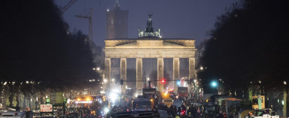 farmers in force in Berlin to put pressure on the