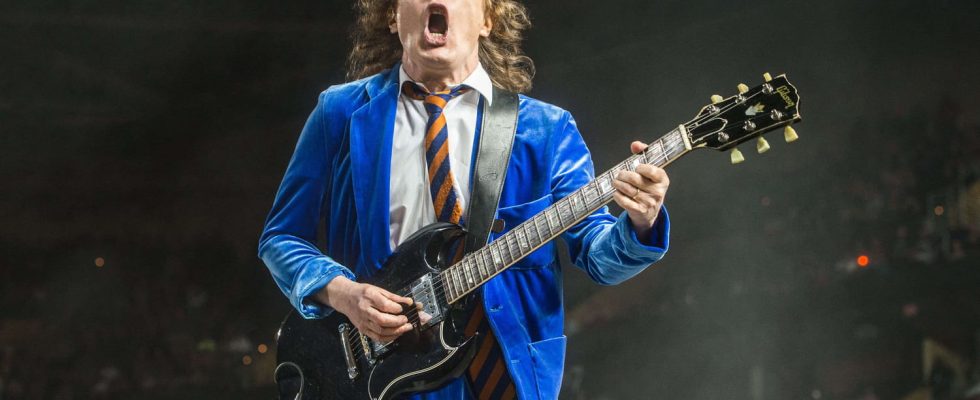 ACDC announces world tour heres everything you need to know