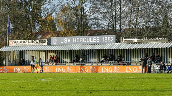 Amateur football transfers Hercules picks up midfielder from third division