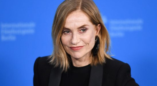 At 70 Isabelle Huppert amazes us with her beauty look