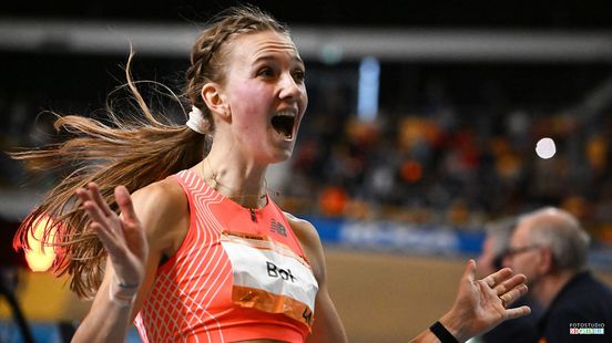 Athlete Femke Bol sets her world record 400 meters indoors
