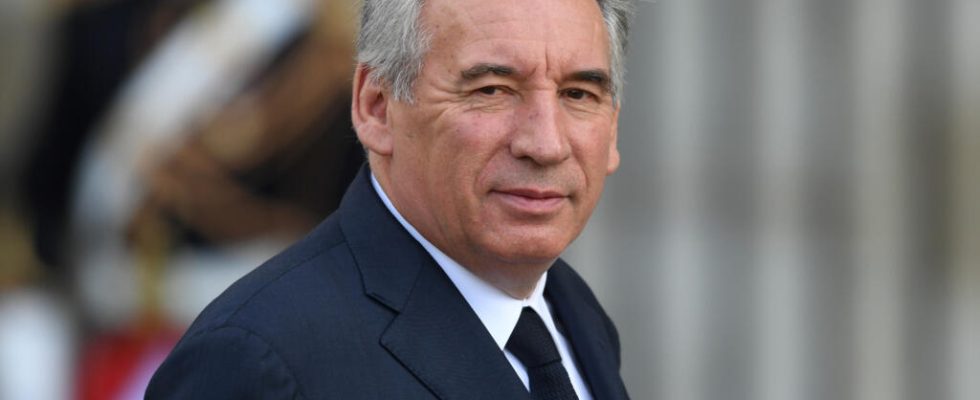 Bayrou will not enter government due to lack of deep