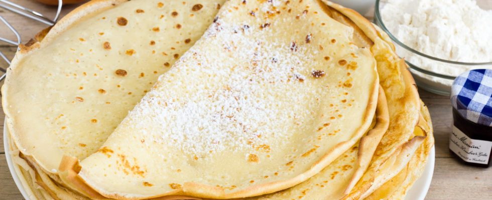 Candlemas a simple crepe recipe in 10 minutes without rest