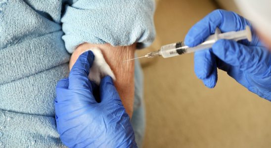 Covid towards a new dose of vaccine in April