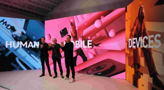 HMD Releases Barbie Brand Cover Phone
