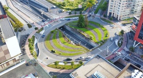 Hazard roundabout a lot safer says the municipality of Amersfoort