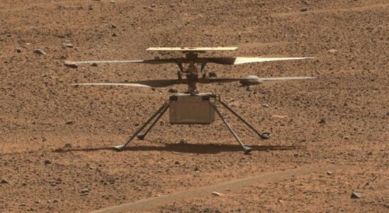 Injured Mars helicopter imaged by Perseverance