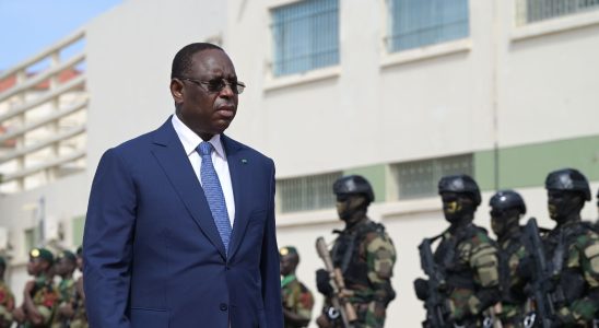 Macky Sall announces that he will leave power on April