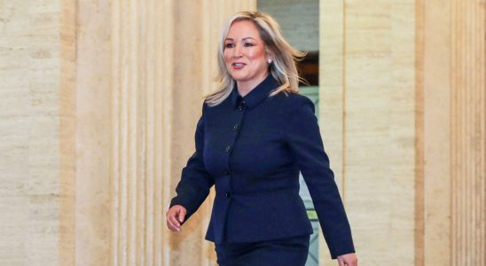 Michelle ONeill becomes the first nationalist in power – LExpress