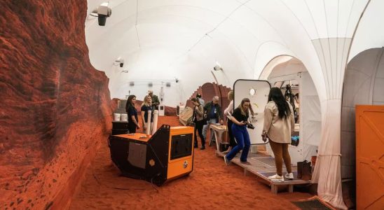 NASA Seeks New Volunteers for Mars Simulation Mission