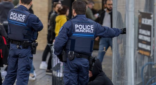 Police officer attacked in La Rochelle the attacker indicted his