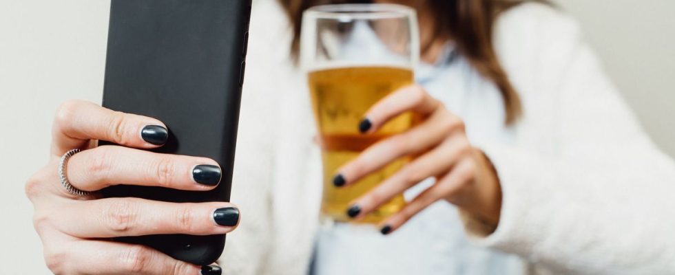 Promotion of alcohol on Instagram Meta faced with its responsibilities
