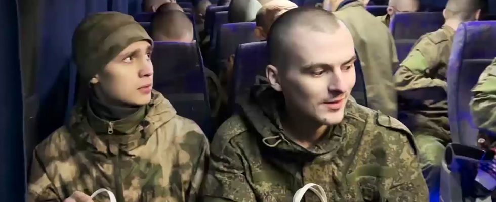 Russia and Ukraine exchanged nearly 200 prisoners of war –